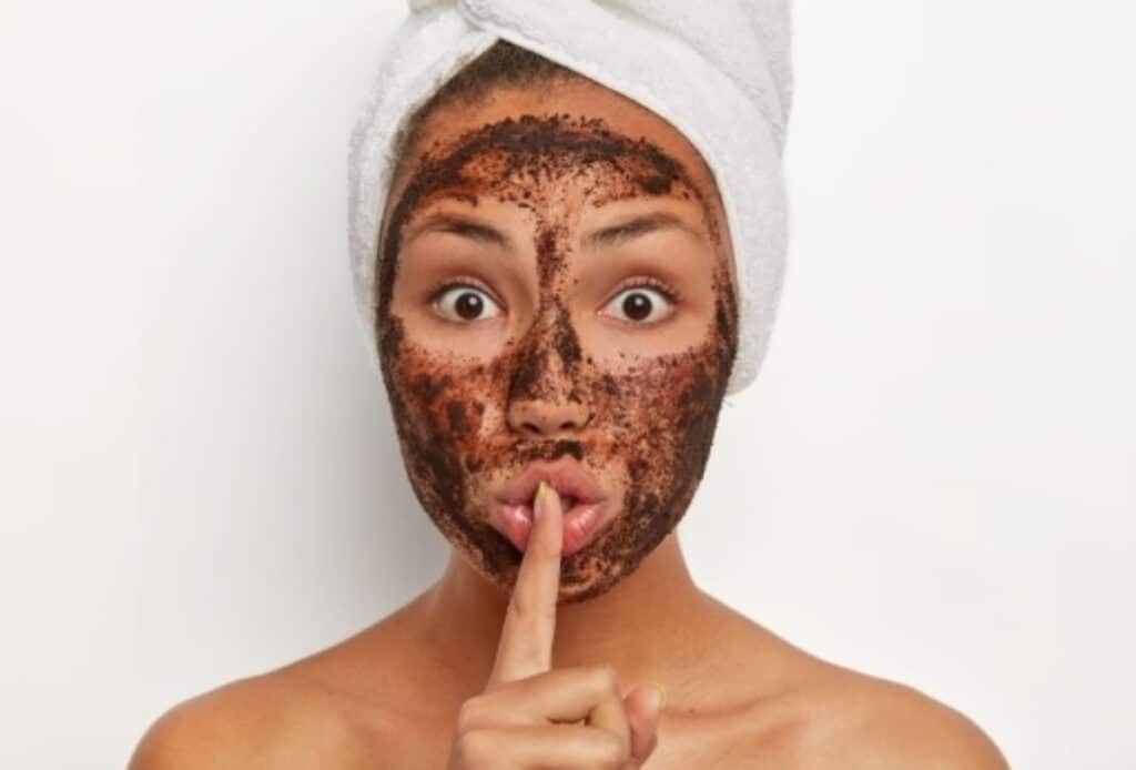 Skincare: Resep Masker Wajah Cokelat Hitam: Kulit Lebih Lembap, Cerah, dan Sehat Alami