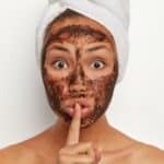 masker wajah cokelat hitam