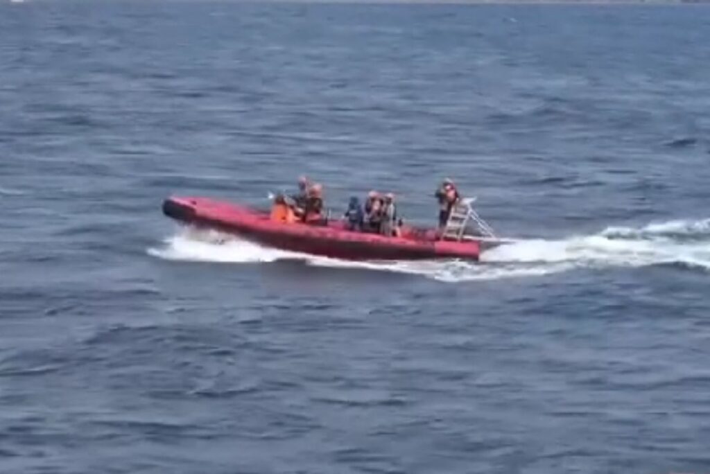 Hari Keenam Operasi SAR KMP Tunu Pratama Jaya: Dua Pelampung Ditemukan, 27 Korban Masih Dalam Pencarian