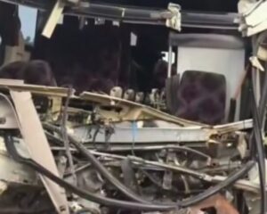Bus AKAP Tabrak Truk Tangki di Tol Cipularang, 1 Tewas dan 6 Luka-Luka