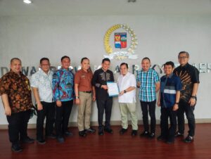 Silaturahmi Berbuah Kolaborasi, BPN Serahkan 28 Sertifikat Aset ke DPRD Kota Bogor