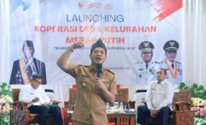 Bupati Bandung Tekankan Profesionalisme Pengurus Koperasi Merah Putih