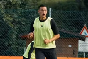 Mulai Latihan, Jay Idzes Kembali Bergabung dengan Skuad Venezia Jelang Kick Off Serie B