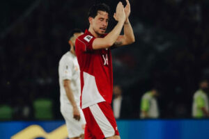 Persib Kehilangan Thom Haye Saat Hadapi Borneo FC, Ini Penyebabnya