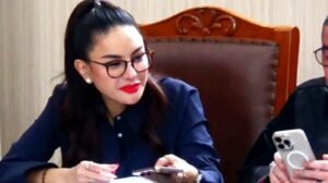Hotman Paris Ingatkan Nikita Mirzani soal Laporan Dugaan Suap ke KPK