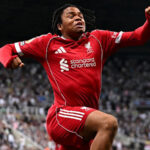 Mengejutkan, Arne Slot Siap Pasang Wonderkid 17 Tahun Hadapi PSG