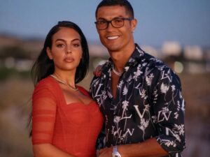 Setelah 8 Tahun Bersama, Ronaldo Resmi Melamar Georgina