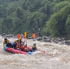Batoo Farm Adventure: Destinasi Hiling Pilihan di Ciseeng, Bogor