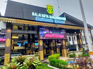 APBD 2025 Terancam Defisit, Pemko Banjarmasin Didesak Hemat dan Genjot Pajak Daerah!
