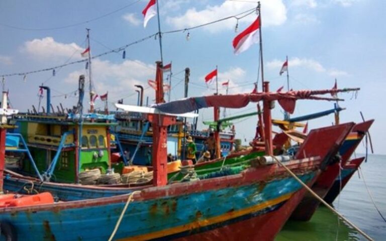 Kapal Nelayan Jayamahe Jember yang Sempat Hilang Kontak Akhirnya Kembali Selamat 3 destructive fishing di laut kalsel