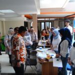 Bupati Garut Abdusy Syakur Amin