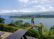 Lagi Viral! Atalambu Hill Suguhkan Panorama Spektakuler Danau Poso dari Ketinggian