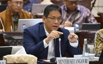 Purbaya Dukung Insentif Mobil Listrik untuk Tekan Impor BBM 3 Menkeu Purbaya