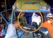 Ngeblong Lampu Merah, Rombongan Elf dari Bojonegoro Tabrak Truk di Jombang