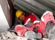 53 Jenazah Berhasil Dievakuasi dari Reruntuhan Puing Bagunan Ambruk Ponpes Al Khozany Sidoarjo hingga Senin pagi