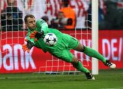 Legenda Hidup Bayern, Neuer Lewati Rekor Thomas Muller dengan 363 Kemenangan