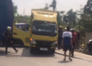Detik-Detik Truk Rem Blong Tabrak Beruntun di Sukabumi, 6 Terlibat