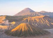 Mimpi Gunung Tinggi? Ini 12 Tafsir Ibnu Sirin yang Bikin Merinding, Nomor 6 Pertanda Rezeki & Jabatan!