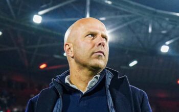 Kejutan Besar! Arne Slot Resmi Berpisah dengan Liverpool, Andoni Iraola Jadi Calon Pengganti Utama 3 Arne Slot