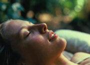 Makna Mimpi Ular Putih Menurut Ibnu Sirin: Peringatan Keras, Pertanda Baik, atau Ancaman Tersembunyi?