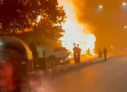 Kebakaran Kawasan Padat di Bandung, 10 kios Kayu Hangus Terbakar