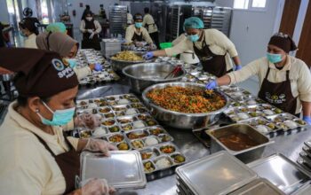 Ratusan Siswa di Surabaya Keracunan MBG, Diduga Berasal dari Daging 3 sppg