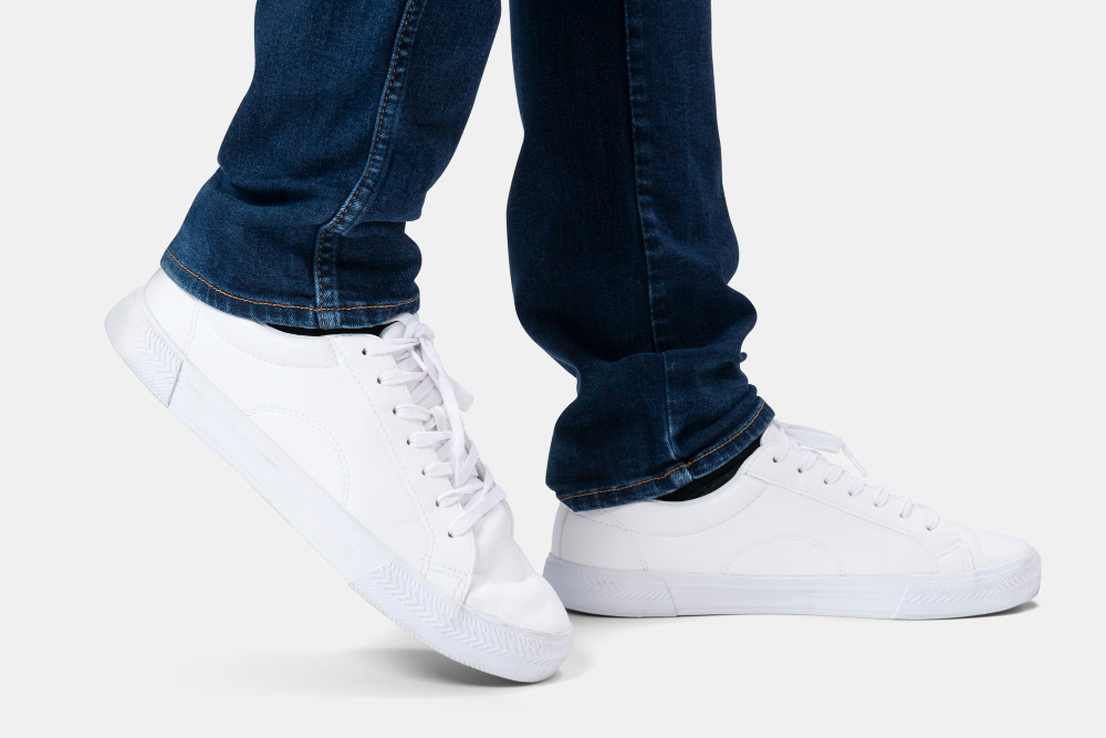 Bau kaki pada sepatu