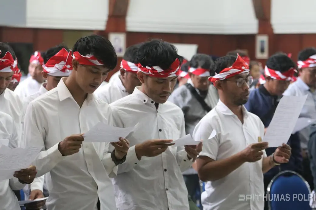 Cabut Baiat Massal dan Deklarasi Setia kepada Negara Kesatuan Republik Indonesia (NKRI).