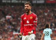 Melawan West Ham, MU Menghadapi Risiko Kehilangan Bruno Fernandes Dini Hari Nanti