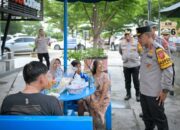 Sapaan Hangat Kapolda Jabar kepada Pemudik di Rest Area Tol Cipali, Perkuat Pelayanan Humanis Operasi Lilin Lodaya 2025