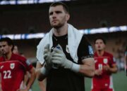 3 Alasan Maarten Paes Digaet Ajax Amsterdam, Isi Kiper Cadangan?