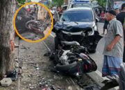 Avanza Tabrak Enam Motor di Jombang, Seorang Tewas Berhenti Setelah Hantam Pohon