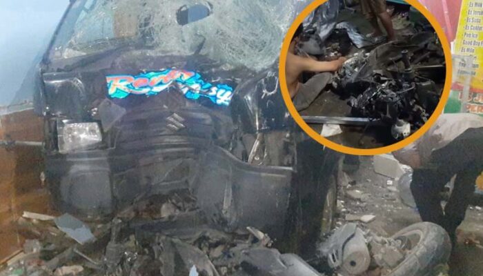 Laka Adu Banteng Pikap vs Motor Terseret Tabrak Toko Hingga Hancur, Seorang Tewas dan Luka Parah
