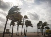 BMKG Gak Bisa Dipercaya? Jakarta Masih Pancaroba hingga 9 April, Hujan Tiba-tiba Bisa Datang!