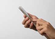 Studi Ungkap Dampak Serius Kecanduan Smartphone, Risiko Depresi Meningkat Hampir 3 Kali