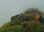 Cuaca Ekstrem Hambat Evakuasi ATR di Bulusaraung, Tim SAR Manfaatkan Jalur Lokal