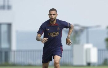 Layvin Kurzawa gabung Persib