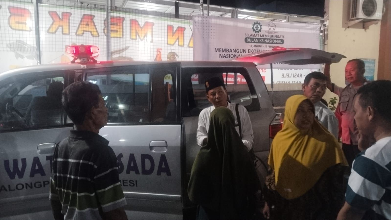 Sedang Mencari Takjil, Pejalan Kaki Tewas Mengenaskan Tertabrak Motor di Gresik