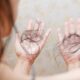 4 Tips Atasi Rambut Rontok