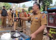 Trotoar dan Taman Diserobot PKL, Kecamatan Bogor Barat Tertibkan 22 Pedagang Liar