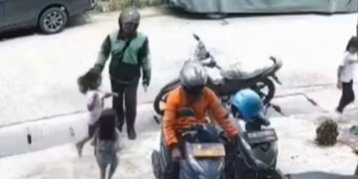 Paket Milik Pelanggan Ojol Raib Digondol Maling