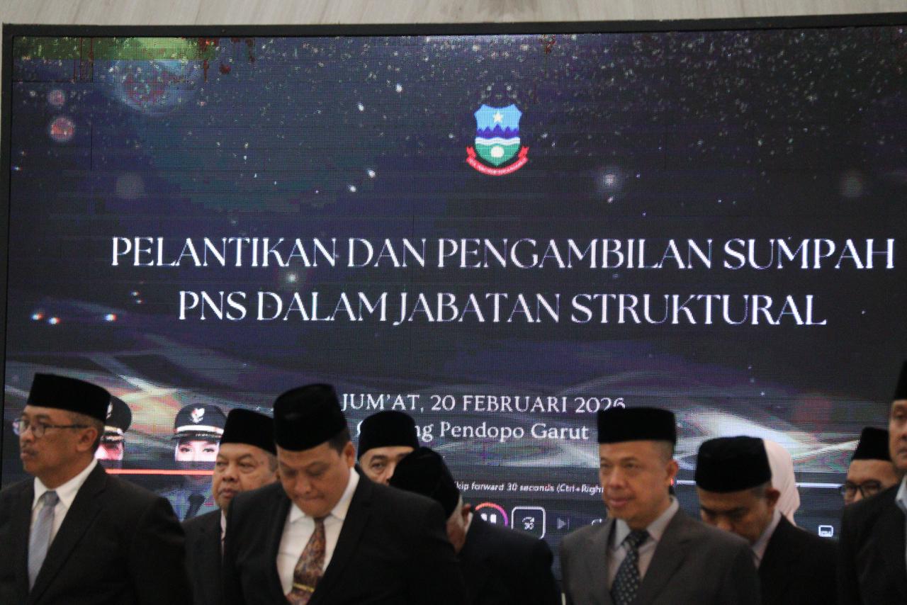 pelantikan pejabat struktural di garut