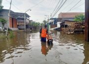 Sungai Babon Tak Terbendung, Ratusan Rumah di Semarang Terendam