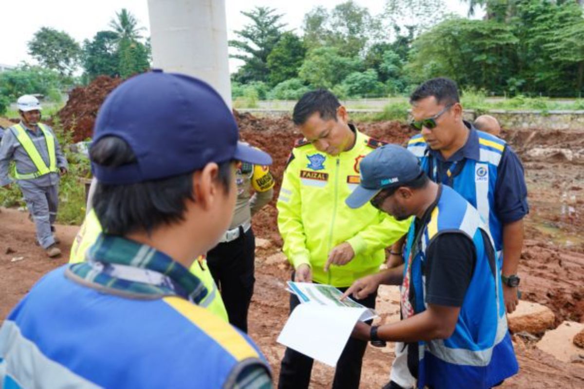 jalur fungsional Tol Japek II Selatan untuk arus balik