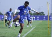 Tertinggal Tiga Gol, PERSIB Belum Kibarkan Bendera Putih! Putros dan Beckham Kirim Sinyal Perlawanan