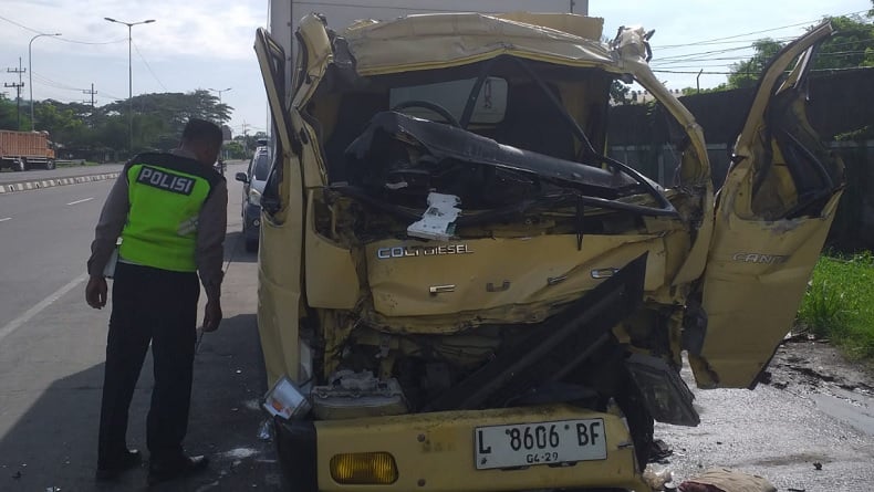 Kronologi Kecelakaan Truk di Sidoarjo