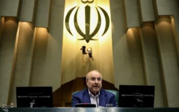 Qalibaf Tuduh AS Langgar 3 Klausul Gencatan Senjata Sebelum Negosiasi Islamad Dimulai, Teheran: 'Pilih Damai atau Perang!' 5 Qalibaf