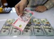 Rupiah Melemah ke Rp16.920 per Dolar AS pada Perdagangan Pagi