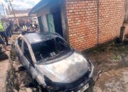 Mobil Pemudik Terjun ke Parit dan Terbakar di OKU Timur, Seluruh Penumpang Selamat