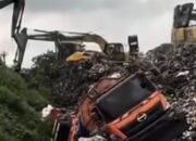 Tragedi Longsor Bantargebang: Sopir Truk dan Pemilik Warung Jadi Korban Tewas